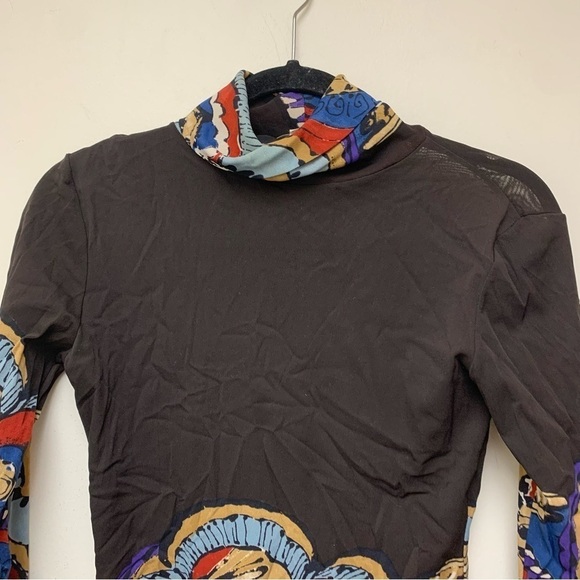 Papillon Blanc Mesh Turtleneck - Picture 3 of 9